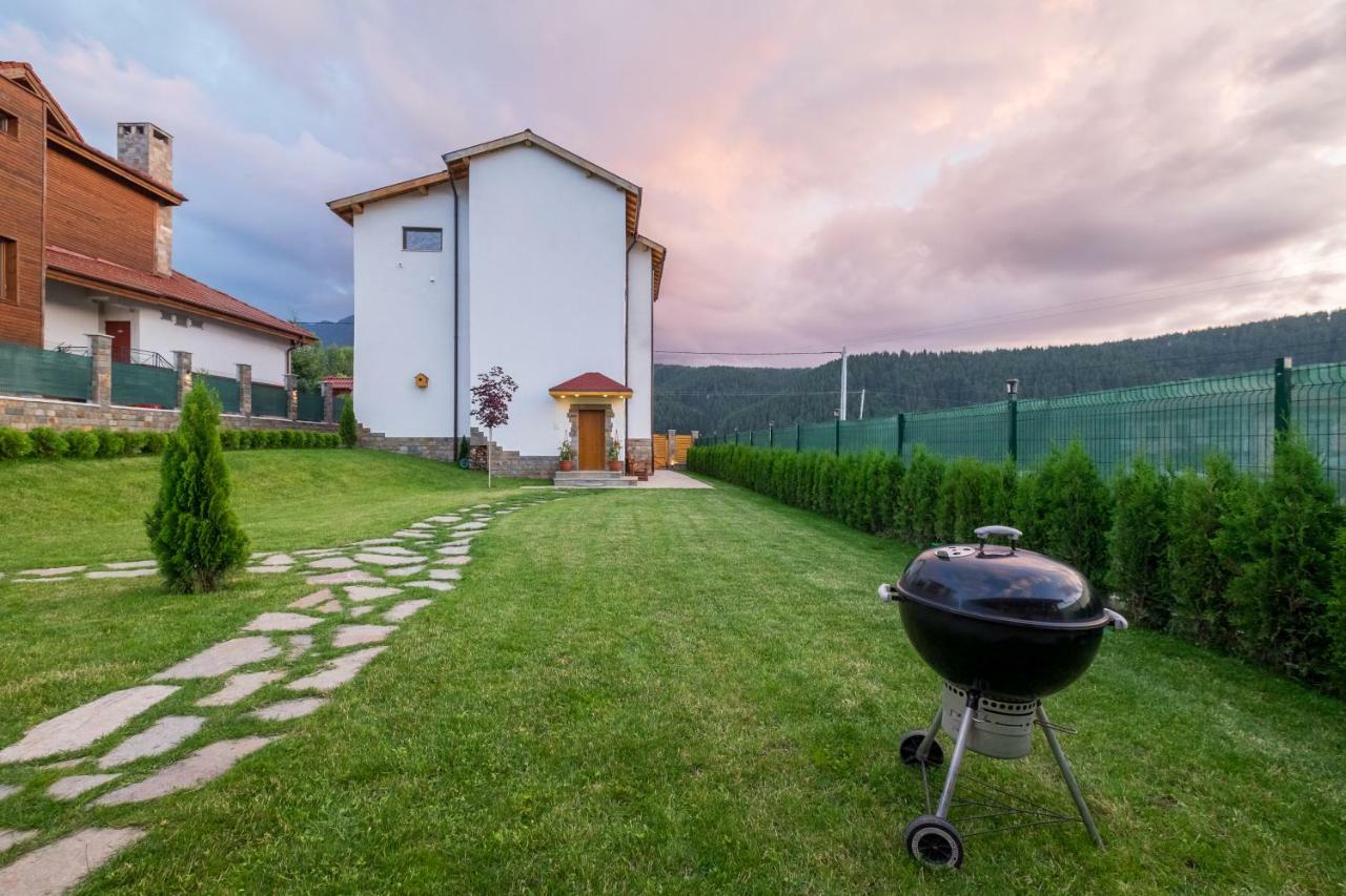 Villa Adelheide - Spa, Bbq & Jacuzzi 贝利伊斯库尔 外观 照片